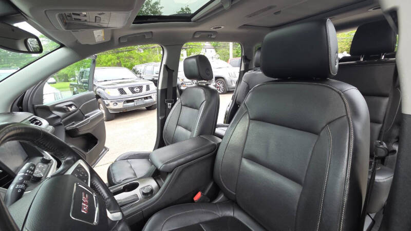 2017 GMC Acadia SLT-1