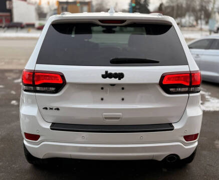 2017 Jeep Grand Cherokee Altitude