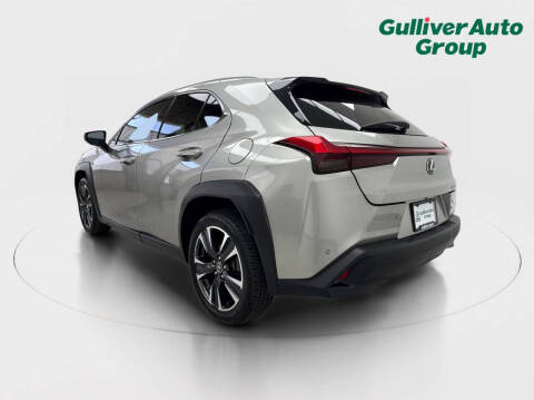 2021 Lexus UX 200