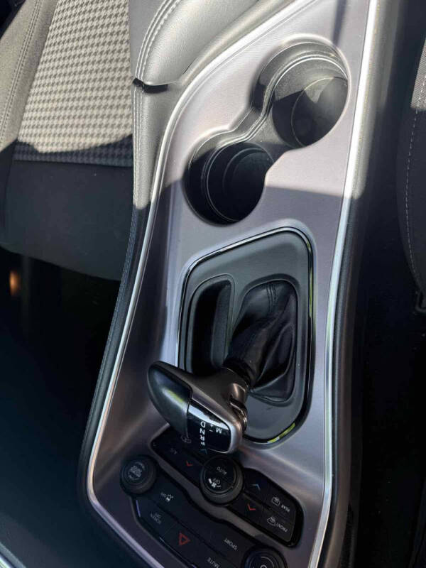 2019 Dodge Challenger SXT