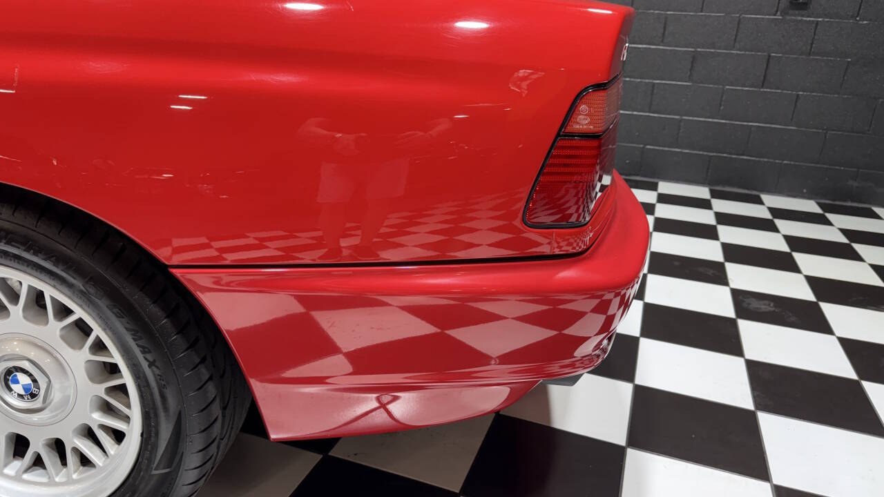 1991 BMW 8 Series 33