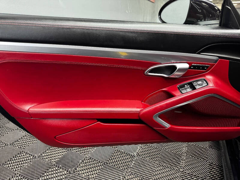 2018 Porsche 718 Cayman GTS