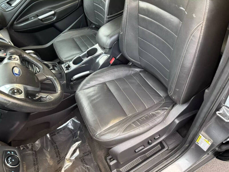 2014 Ford Escape Titanium
