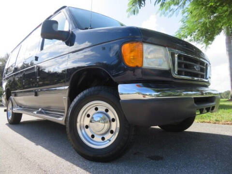 2006 Ford E-Series E-250 SD