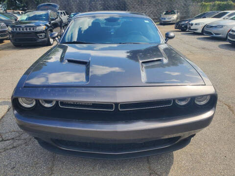 2015 Dodge Challenger SXT