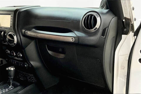 2013 Jeep Wrangler Sahara