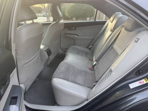 2012 Toyota Camry Hybrid LE
