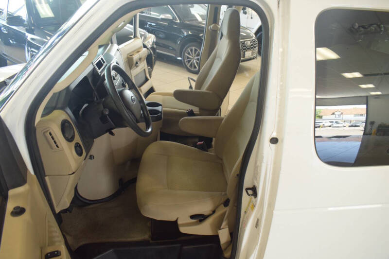 2014 Ford E-Series E-350 SD XLT