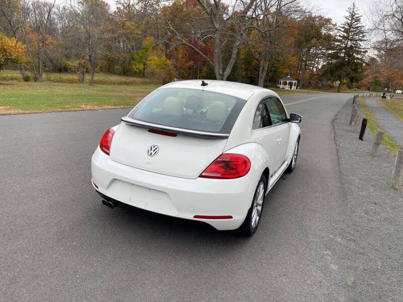 2013 Volkswagen Beetle