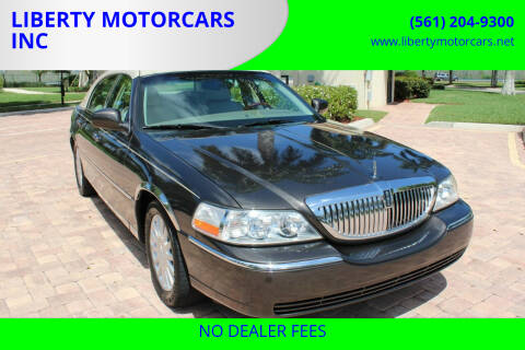 2005 Lincoln Town Car for sale at LIBERTY MOTORCARS INC in Royal Palm Beach FL