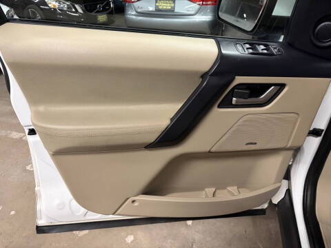 2012 Land Rover LR2 HSE LUX