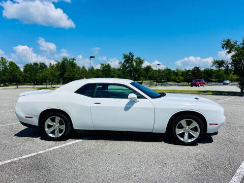 2022 Dodge Challenger SXT