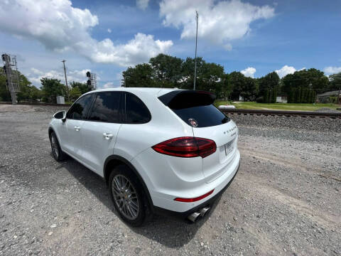 2017 Porsche Cayenne S
