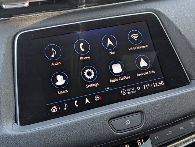 2023 Cadillac XT4 Luxury