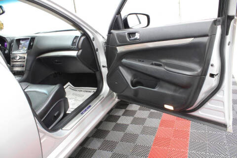 2013 Infiniti G37 Sedan x