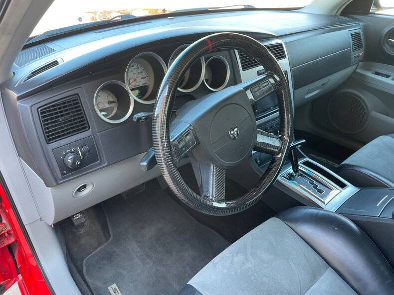 2007 Dodge Charger SRT-8