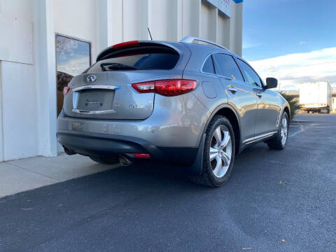 2010 Infiniti FX35