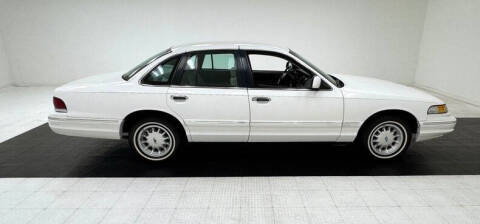 1997 Ford Crown Victoria LX