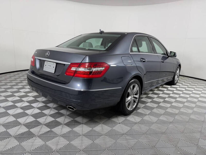 2010 Mercedes-Benz E-Class