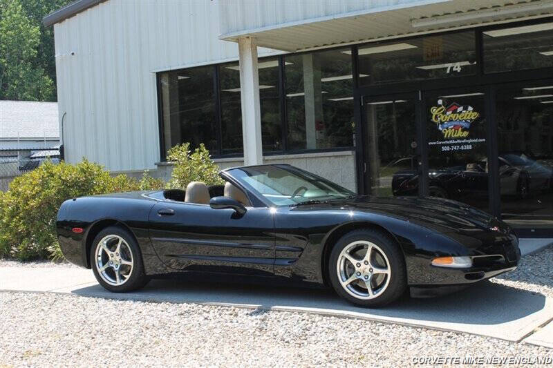 2002 Chevrolet Corvette 1