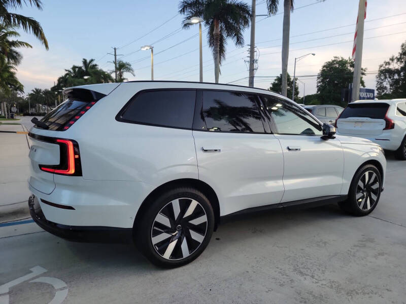 2025 Volvo EX90 Twin Performance Ultra 7P