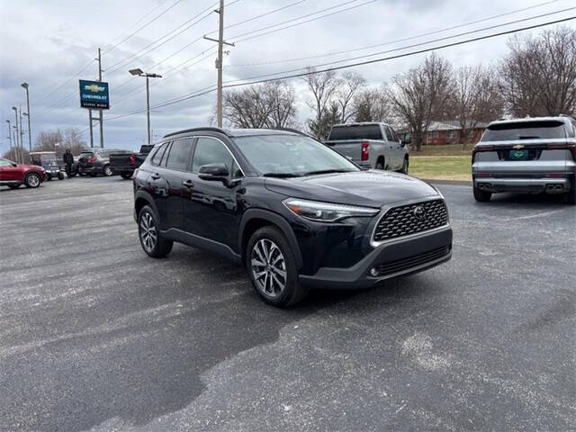 2024 Toyota Corolla Cross XLE