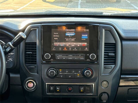 2022 Nissan Titan SV