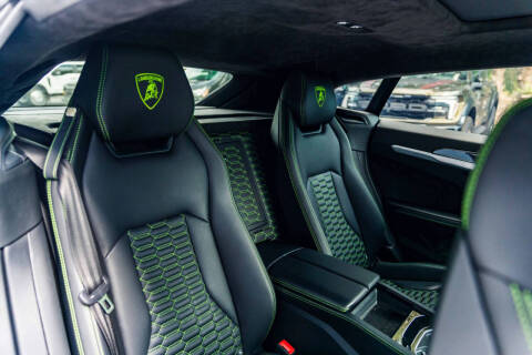 2019 Lamborghini Urus