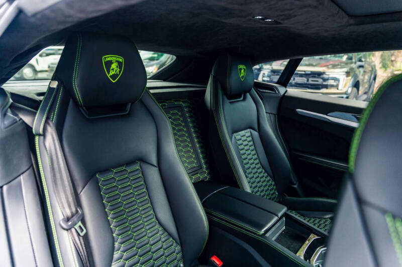 2019 Lamborghini Urus