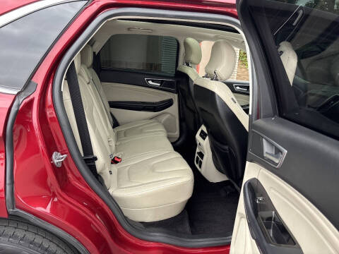 2016 Ford Edge Titanium