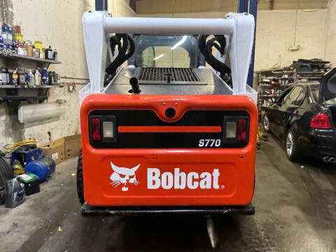 2011 Bobcat S770