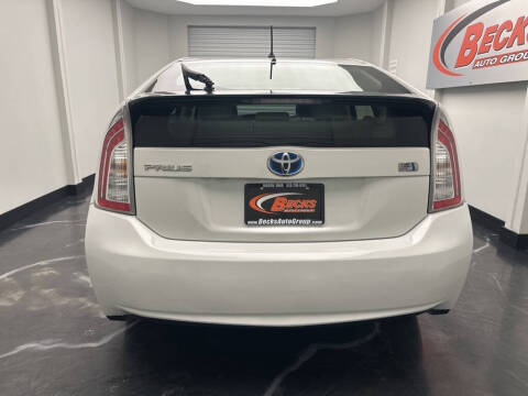 2012 Toyota Prius Two