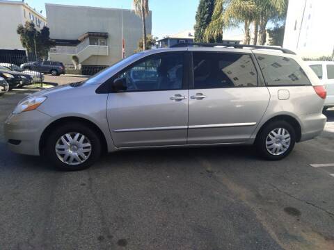 2006 Toyota Sienna for sale at Western Motors Inc in Los Angeles CA