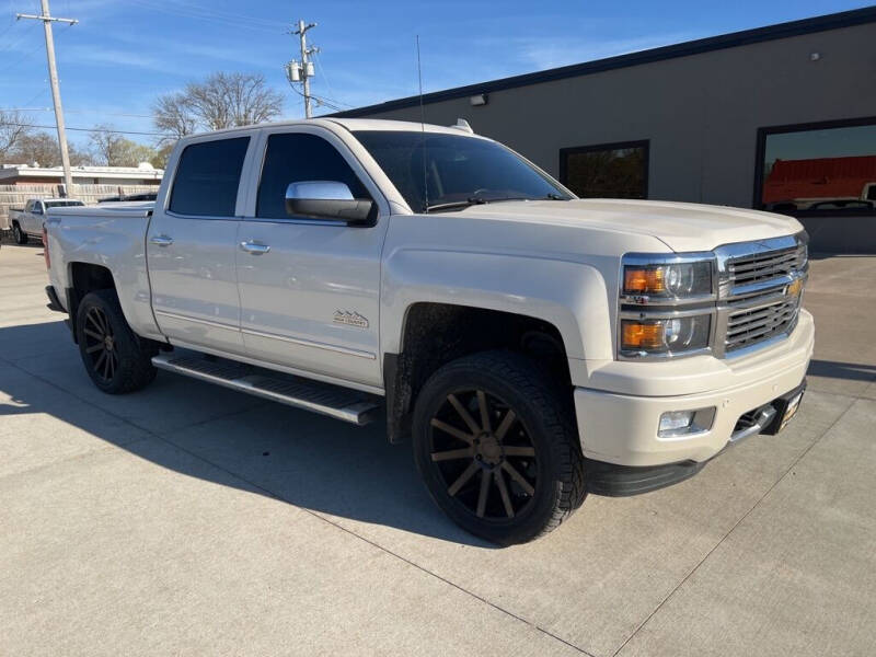 2015 Chevrolet Silverado 1500 for sale at Tigerland Motors in Sedalia MO