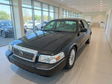 2010 Mercury Grand Marquis LS