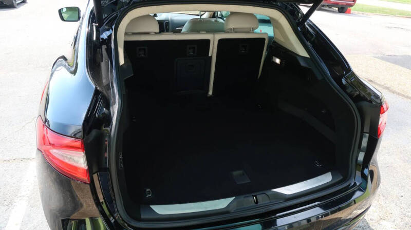 2017 Maserati Levante