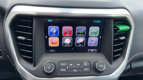 2017 GMC Acadia SLT-1