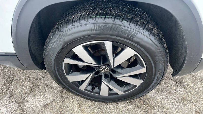 2020 Volkswagen Atlas Cross Sport SE 4Motion