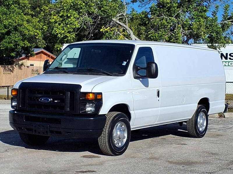 2012 Ford E-Series E-350 SD