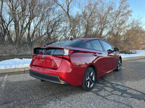 2019 Toyota Prius XLE