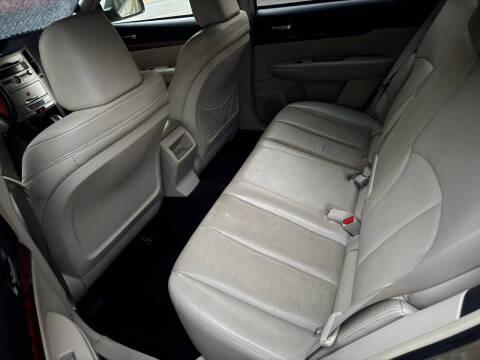 2010 Subaru Outback 2.5i Limited