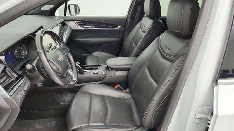 2022 Cadillac XT6 Premium Luxury