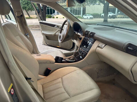 2005 Mercedes-Benz C-Class C 240