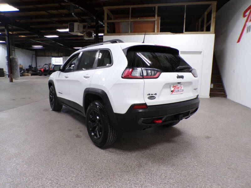 2020 Jeep Cherokee Trailhawk