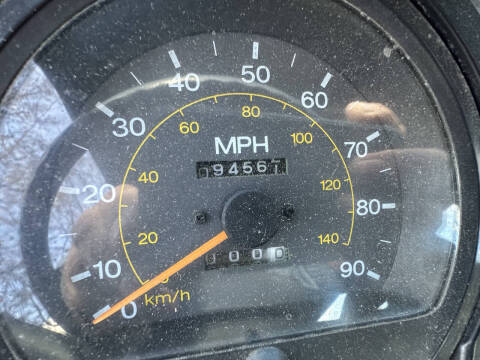 2001 UD Trucks UD2300