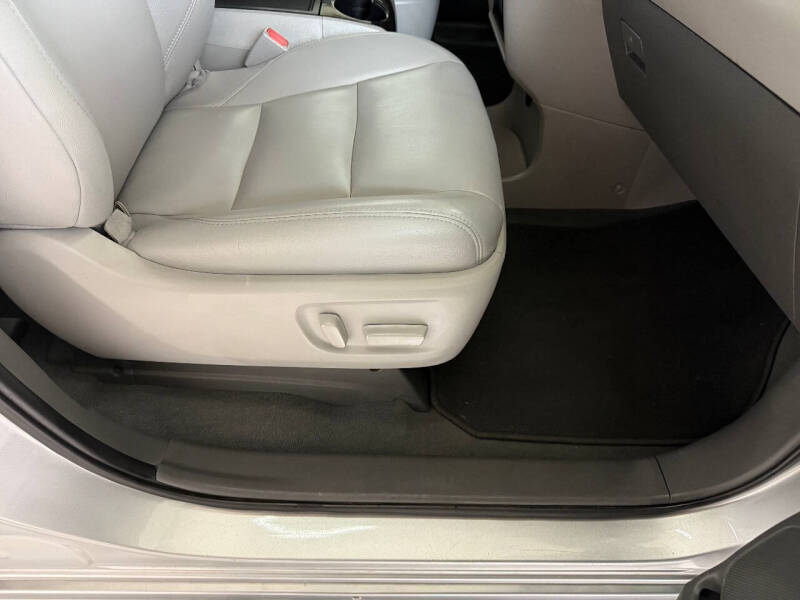 2020 Toyota Sienna XLE Premium 8-Passenger