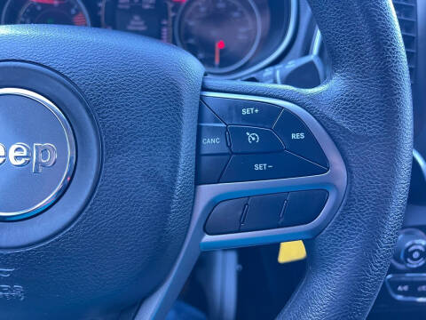 2019 Jeep Cherokee Latitude