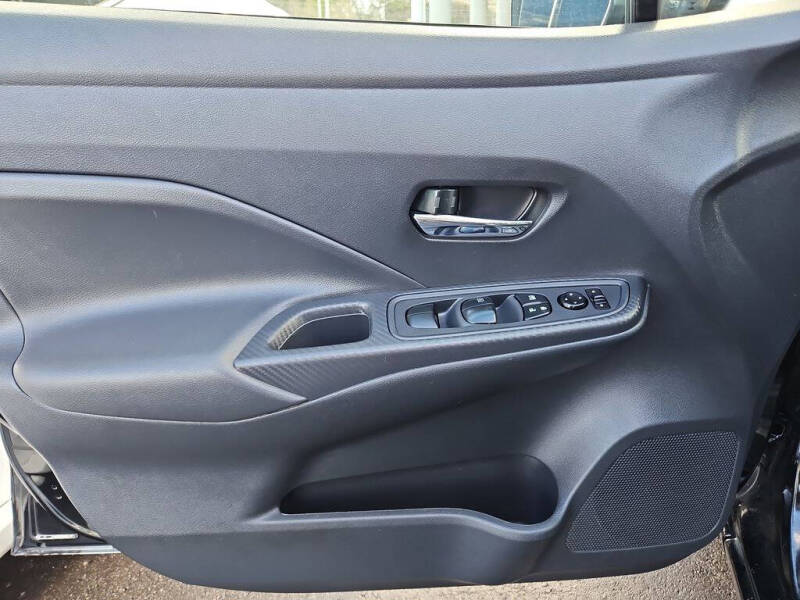 2024 Nissan Versa SV