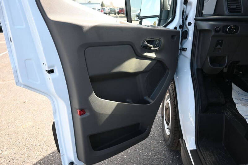 2026 Ford Transit 250