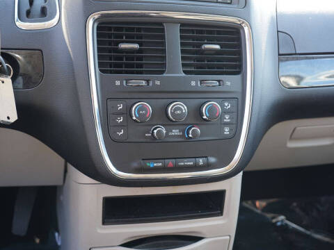 2017 Dodge Grand Caravan SE